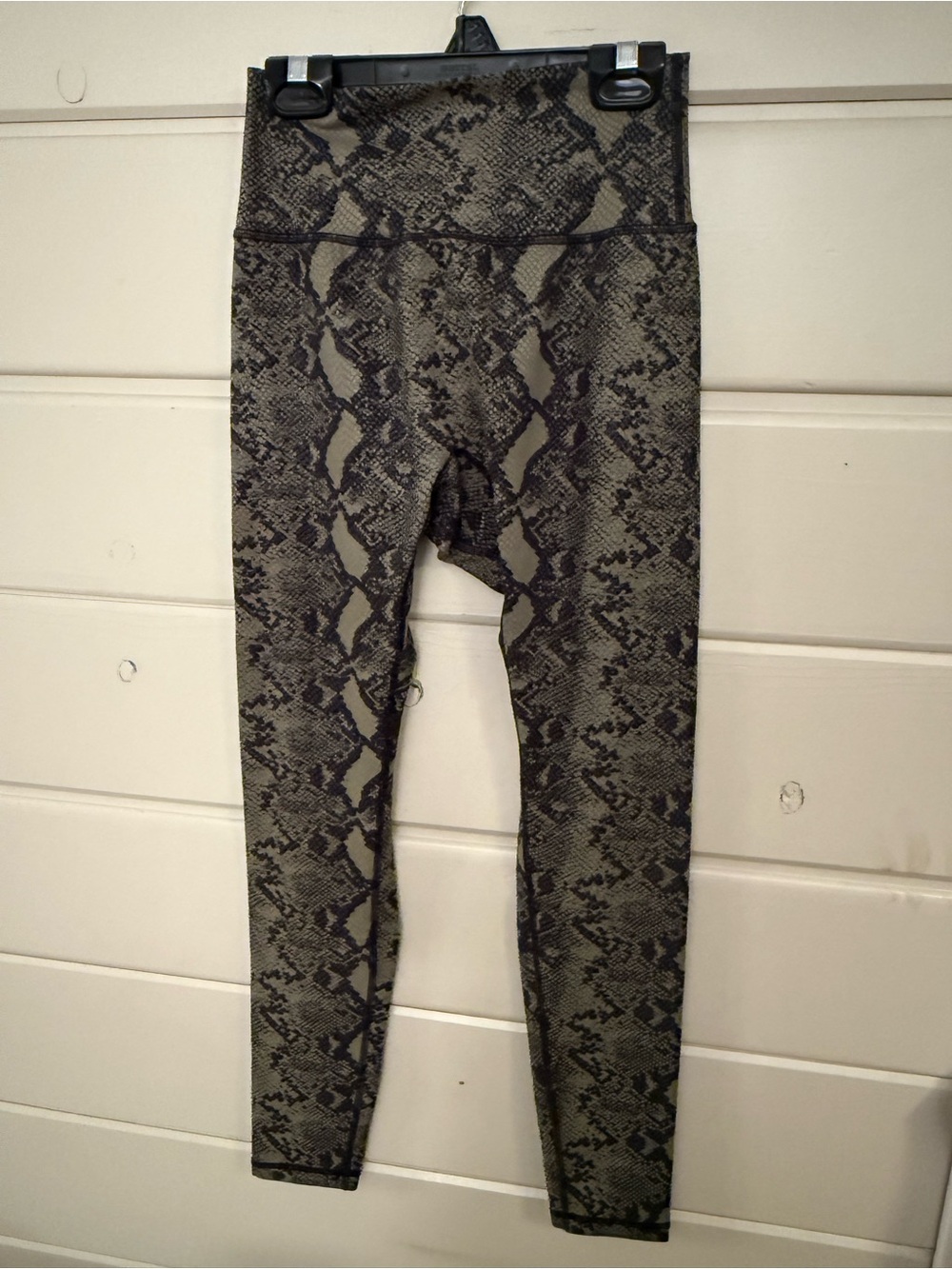 Buff bunny.   EST SIZE SMALL